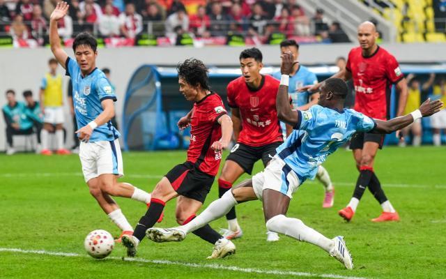 天王山之战蓉城再崩盘 从领先18分到3分谁该负责？